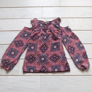 Long sleeve blue pink cold shoulder top